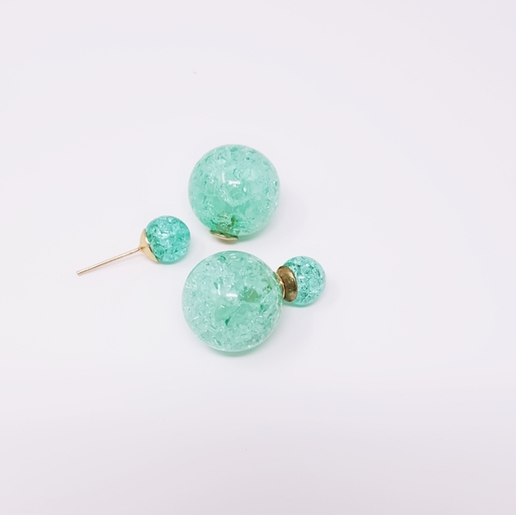 Cute Double Sided Earrings - Picture 5 of 8